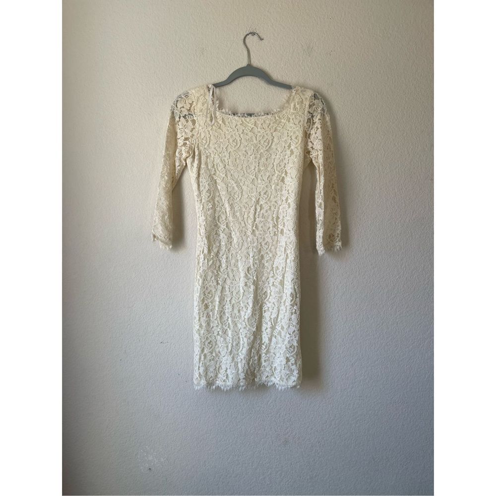 Diane von furstenburg cream lace bodycon dress size‎ 2